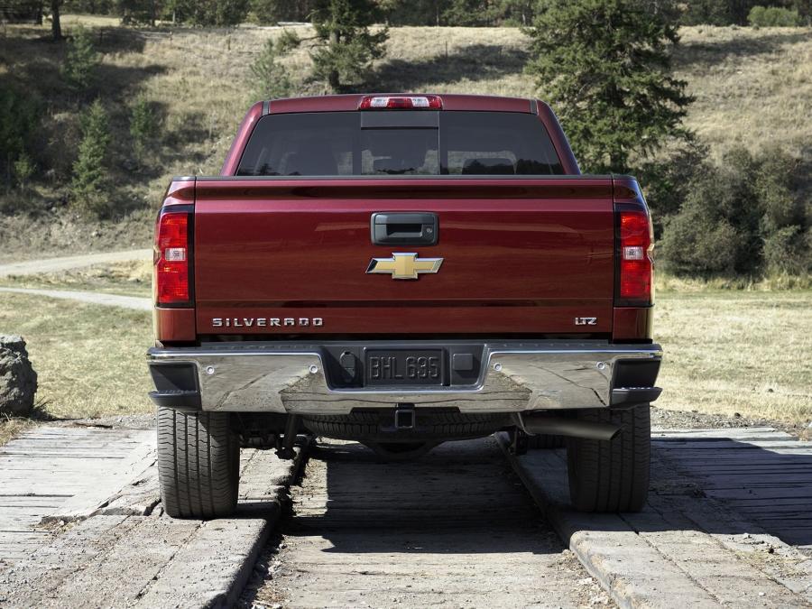  Chevrolet Silverado LTZ Crew Cab 2013 года  (фото 4 из 9)